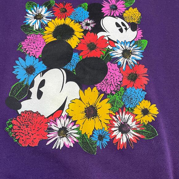 VTG 90s Mickey & Co Purple Floral Mickey Mouse Sweatshirt size XL - Picture 2 of 9